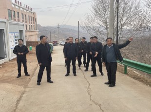 临夏Z6尊龙凯时公司下沉积石山县胡林家乡何家村走访调研驻村工作情况