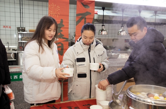AG平台·(集团)真人有限公司官网